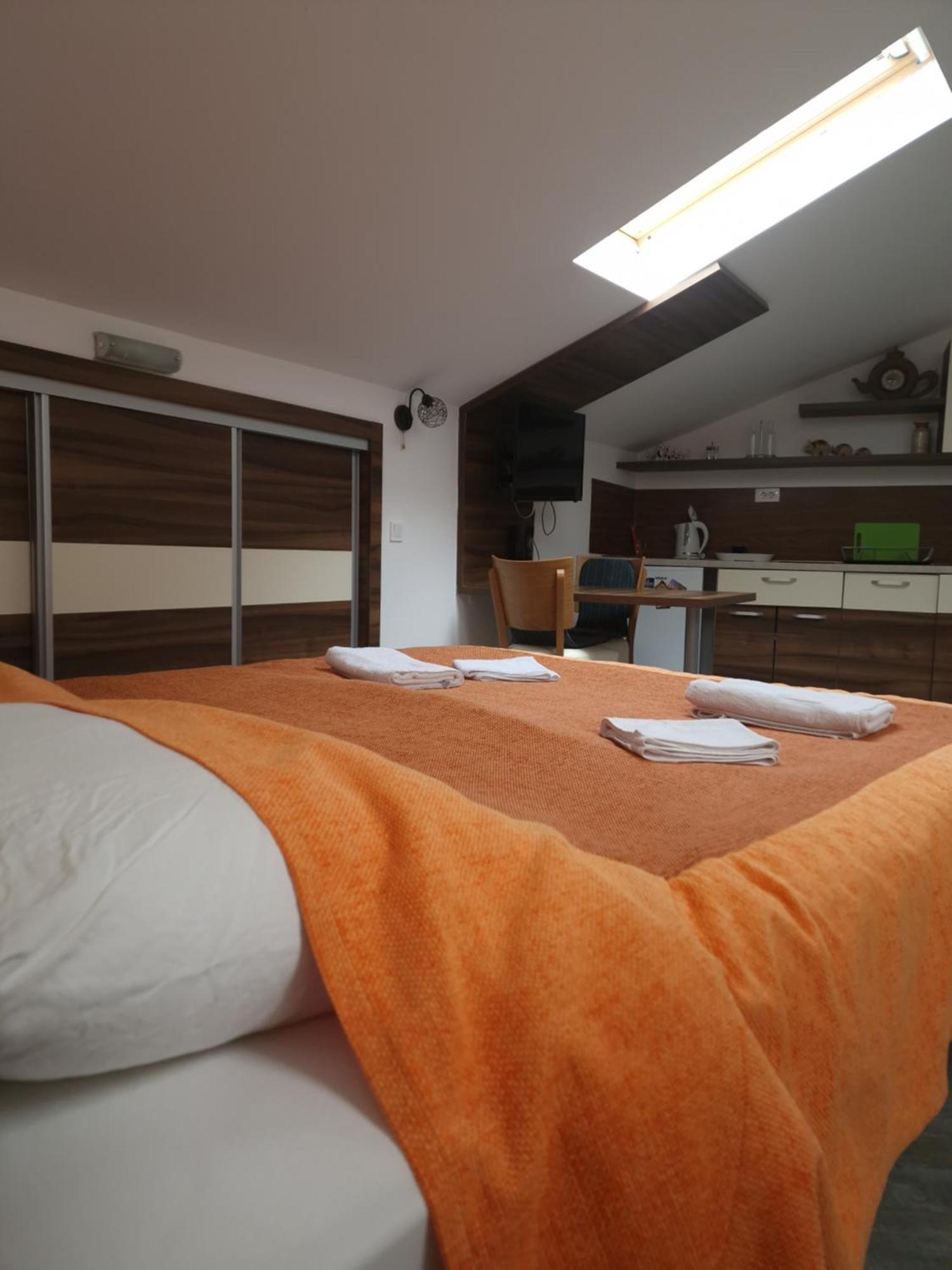 Rooms Dana Old Town Budva Phòng bức ảnh